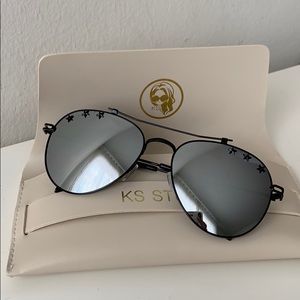 Aviator sunglasses